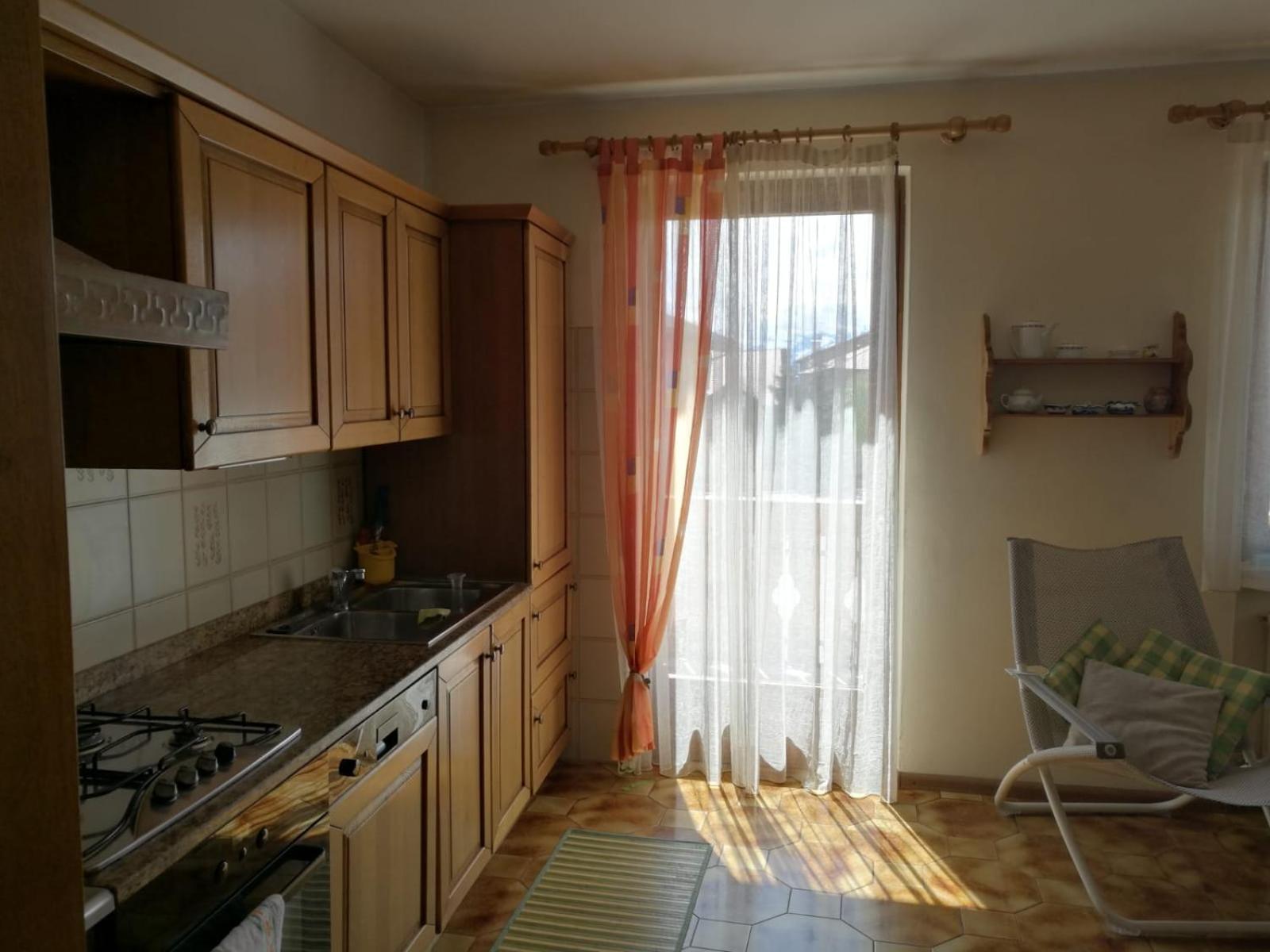 Casa Vacanze Paola Romeno ภายนอก รูปภาพ